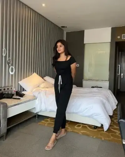 Call Girls Majnu Ka Tilla Cash On Delivery